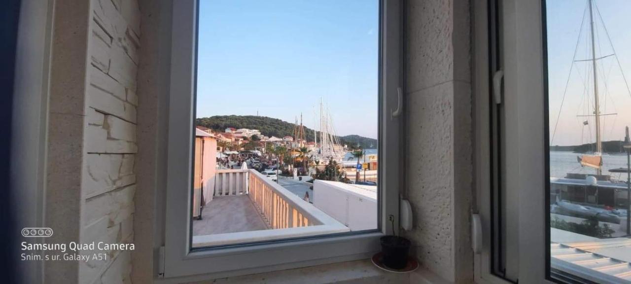 Apartman Cezar2 Rogoznica  Εξωτερικό φωτογραφία